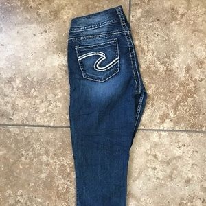 Silver Jeans Capri’s